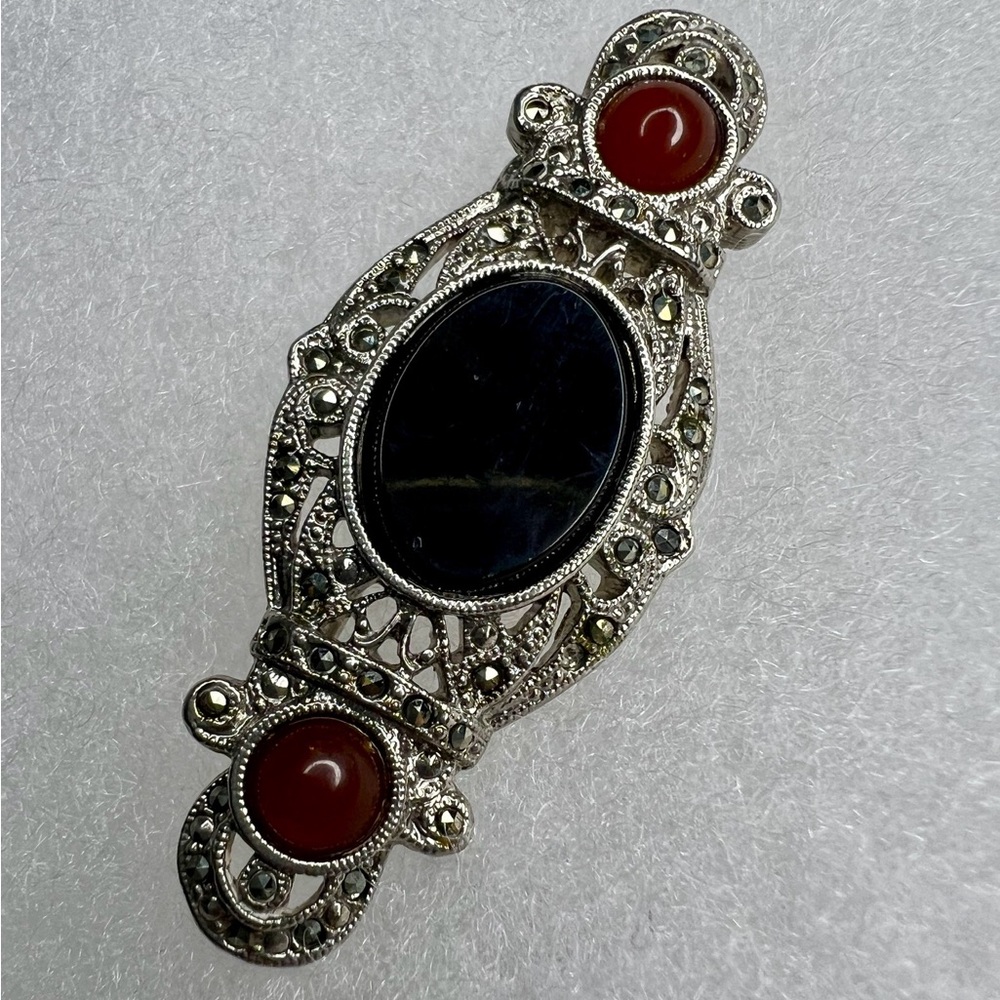Vintage Onyx Red Glass & Marcasite Silver Tone Brooch 2 ½” - Picture 5 of 11